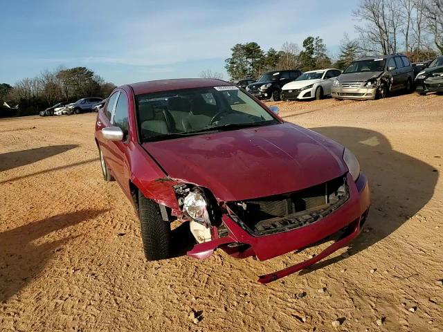 Mitsubishi Galant 2011