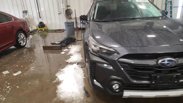 Subaru Outback 2023