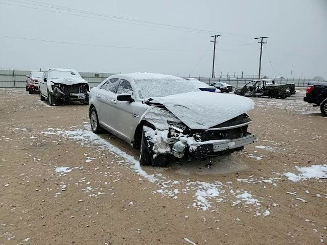 Ford Taurus 2017