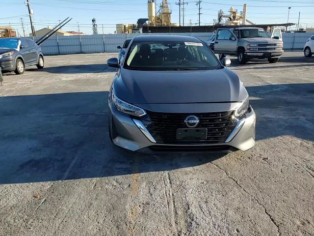Nissan Sentra 2024