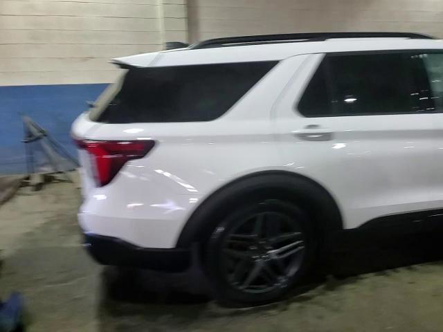 Ford Explorer 2025