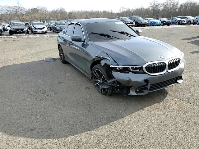 BMW Series 3 2021