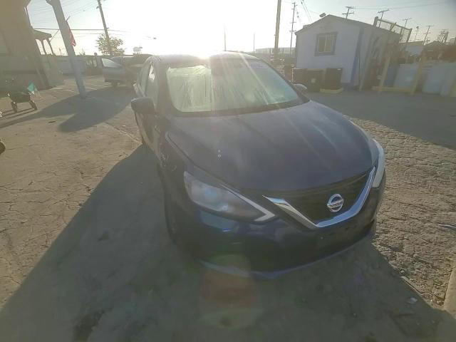 Nissan Sentra 2018