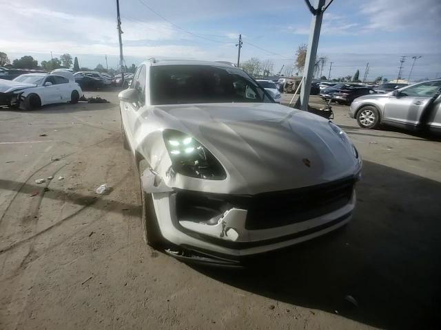 Porsche Macan 2022