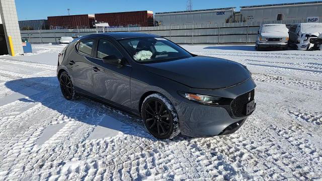 Mazda 3 2024