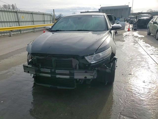 Ford Taurus 2013