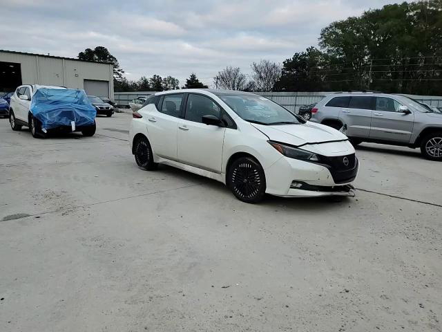 Nissan Leaf 2024