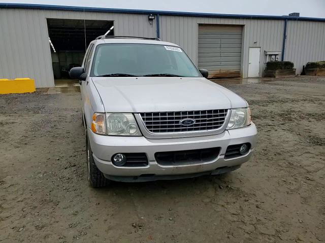Ford Explorer 2004