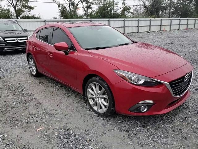Mazda 3 2016