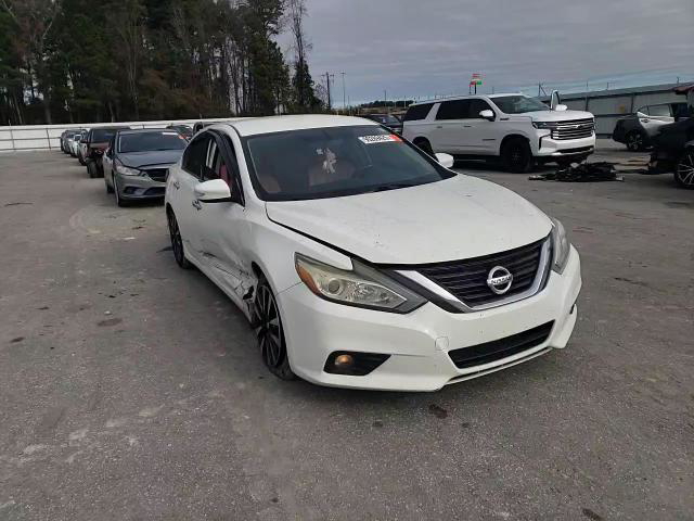 Nissan Altima 2018