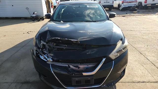 Nissan Maxima 2018