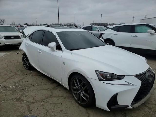 Lexus IS 2017