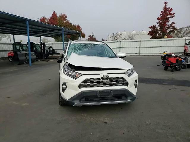 Toyota RAV 4 2019