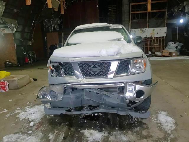 Navara (Frontier) 2008