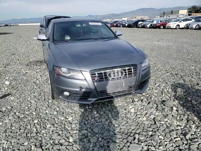 Audi RS4 2012