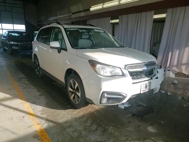 Subaru Forester 2017