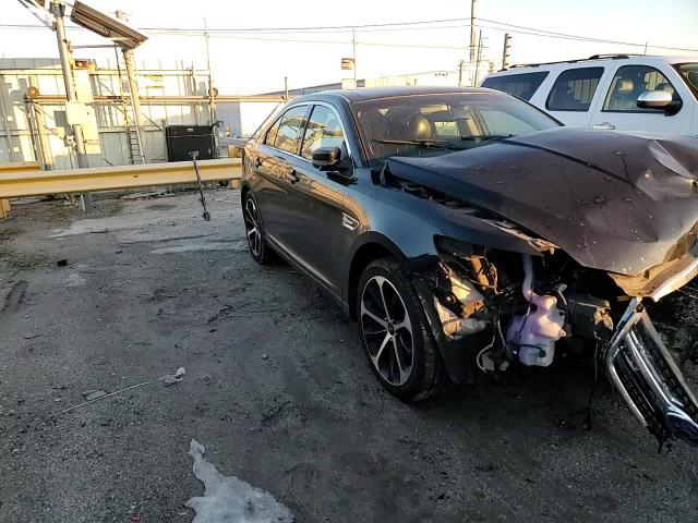 Ford Taurus 2012