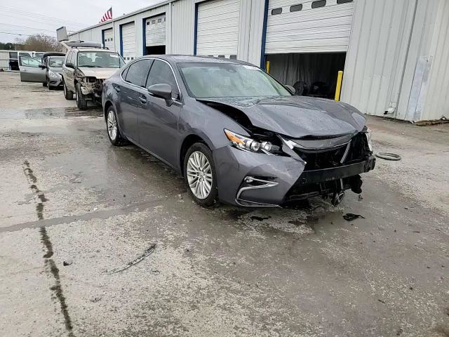 Lexus ES 2018
