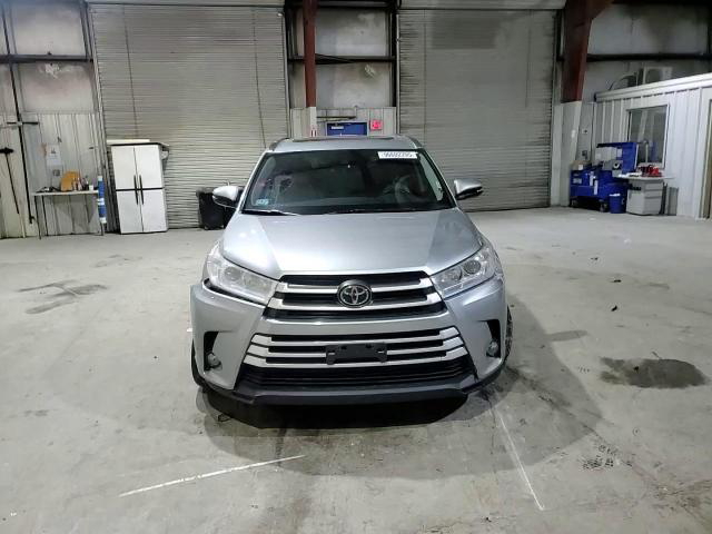 Toyota Highlander 2017
