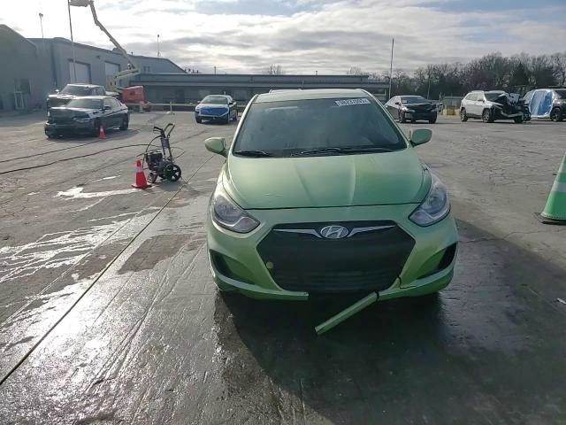 Hyundai Accent 2014