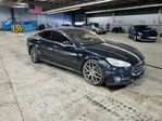 Tesla Model S 2015