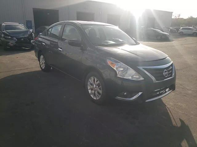 Nissan Versa 2017