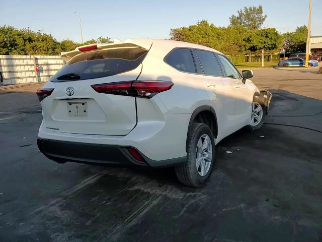 Toyota Highlander 2021