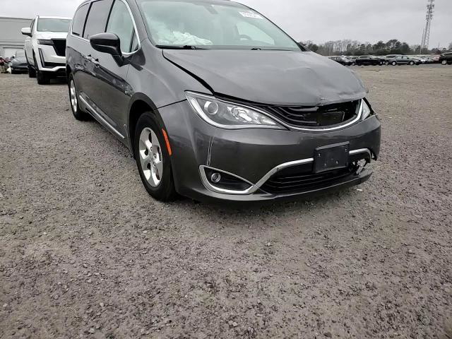 Chrysler Pacifica 2019