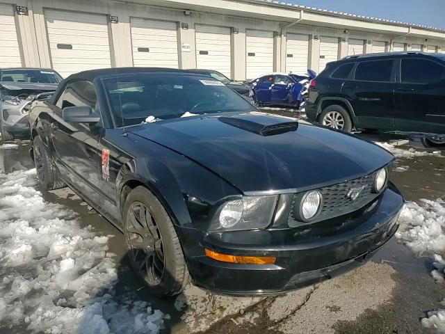 Ford Mustang 2008