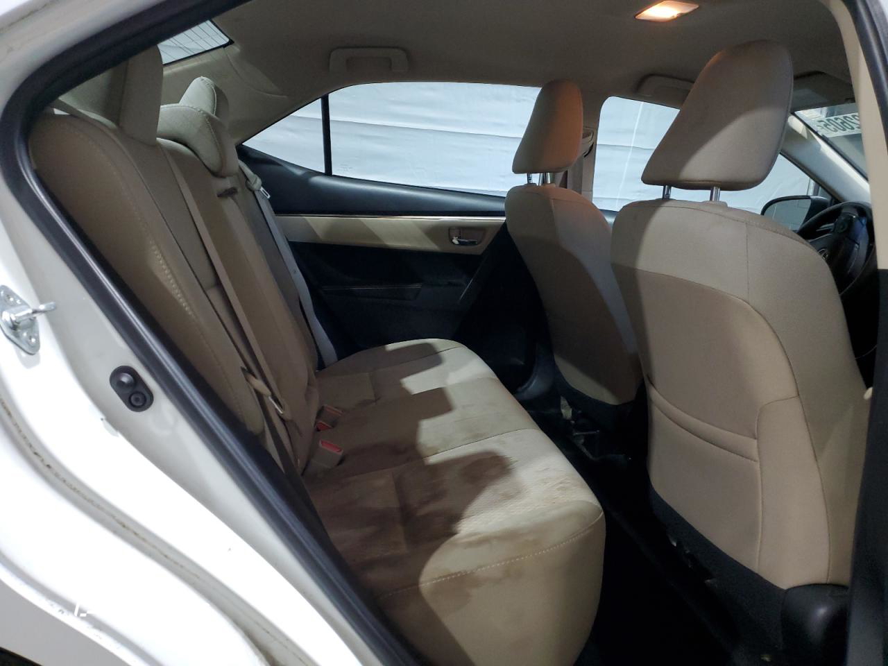 Toyota Corolla 2015