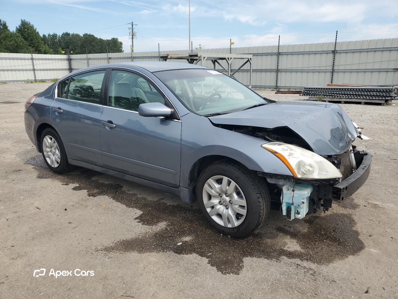 Nissan Altima 2010