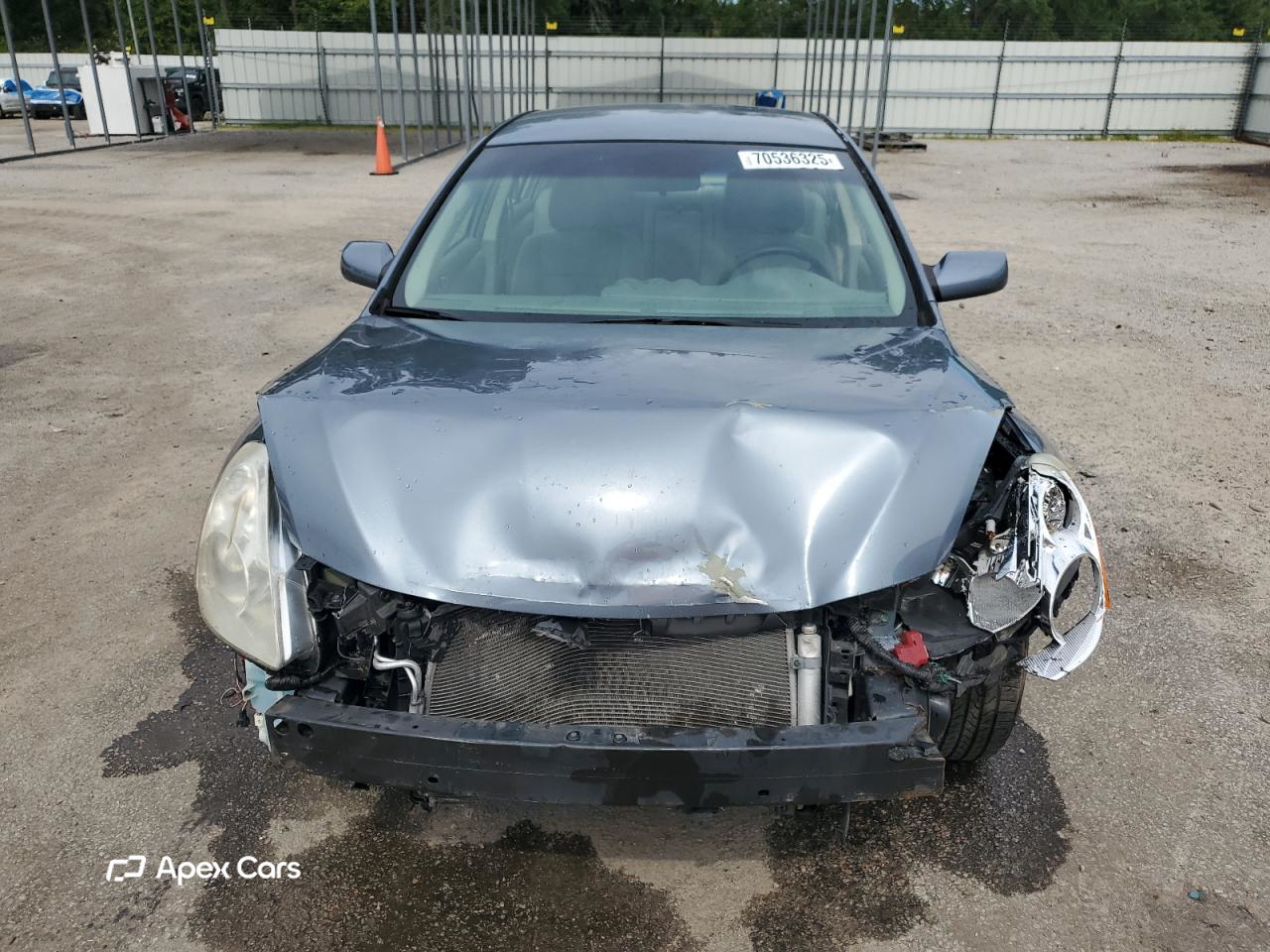 Nissan Altima 2010