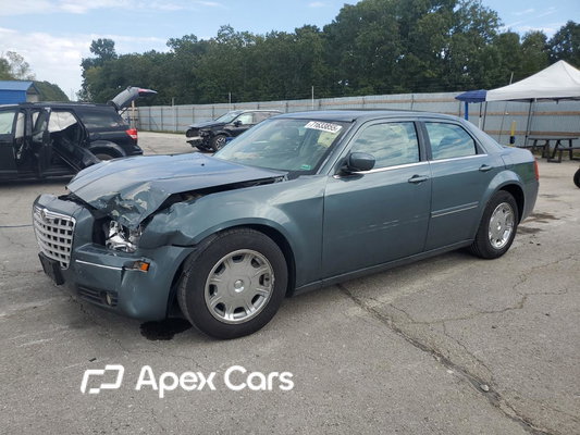 Chrysler 300 2005 - Image 1 of 13