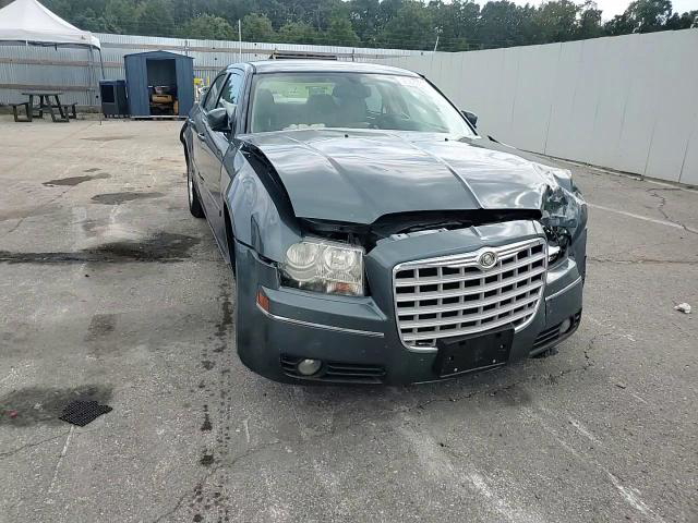 Chrysler 300 2005