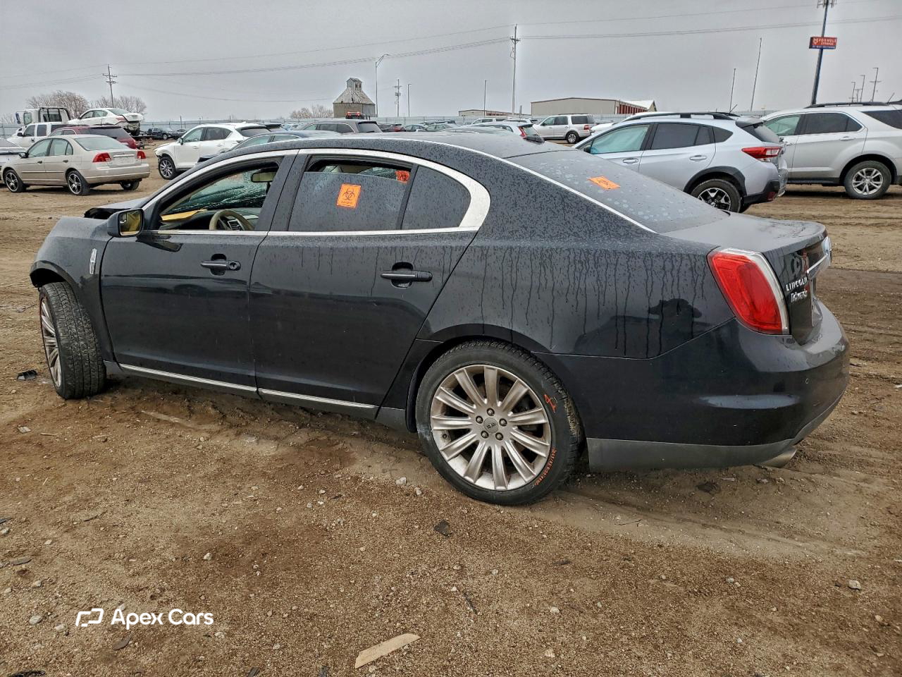 Lincoln MKS 2011