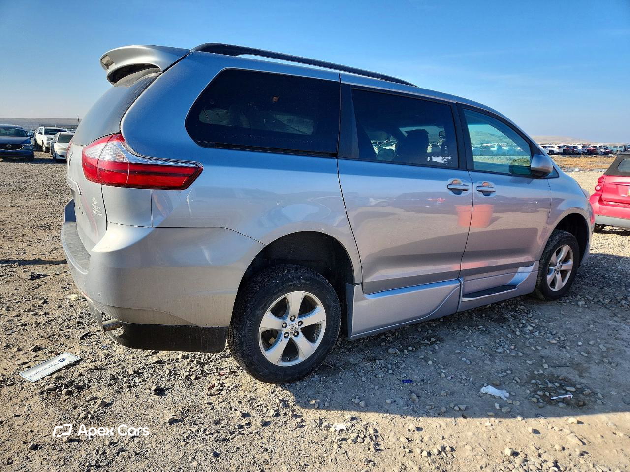 Toyota Sienna 2015
