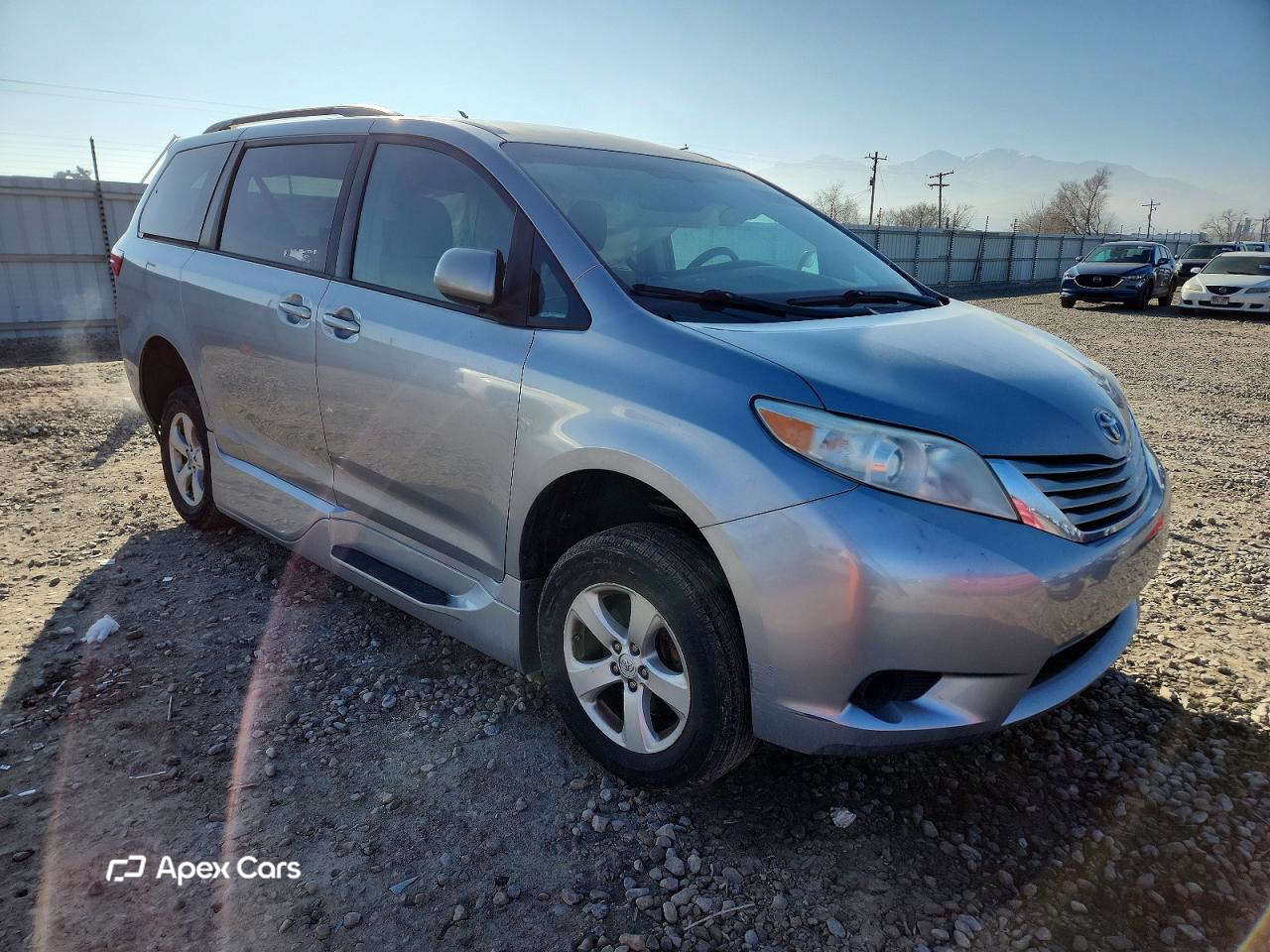 Toyota Sienna 2015