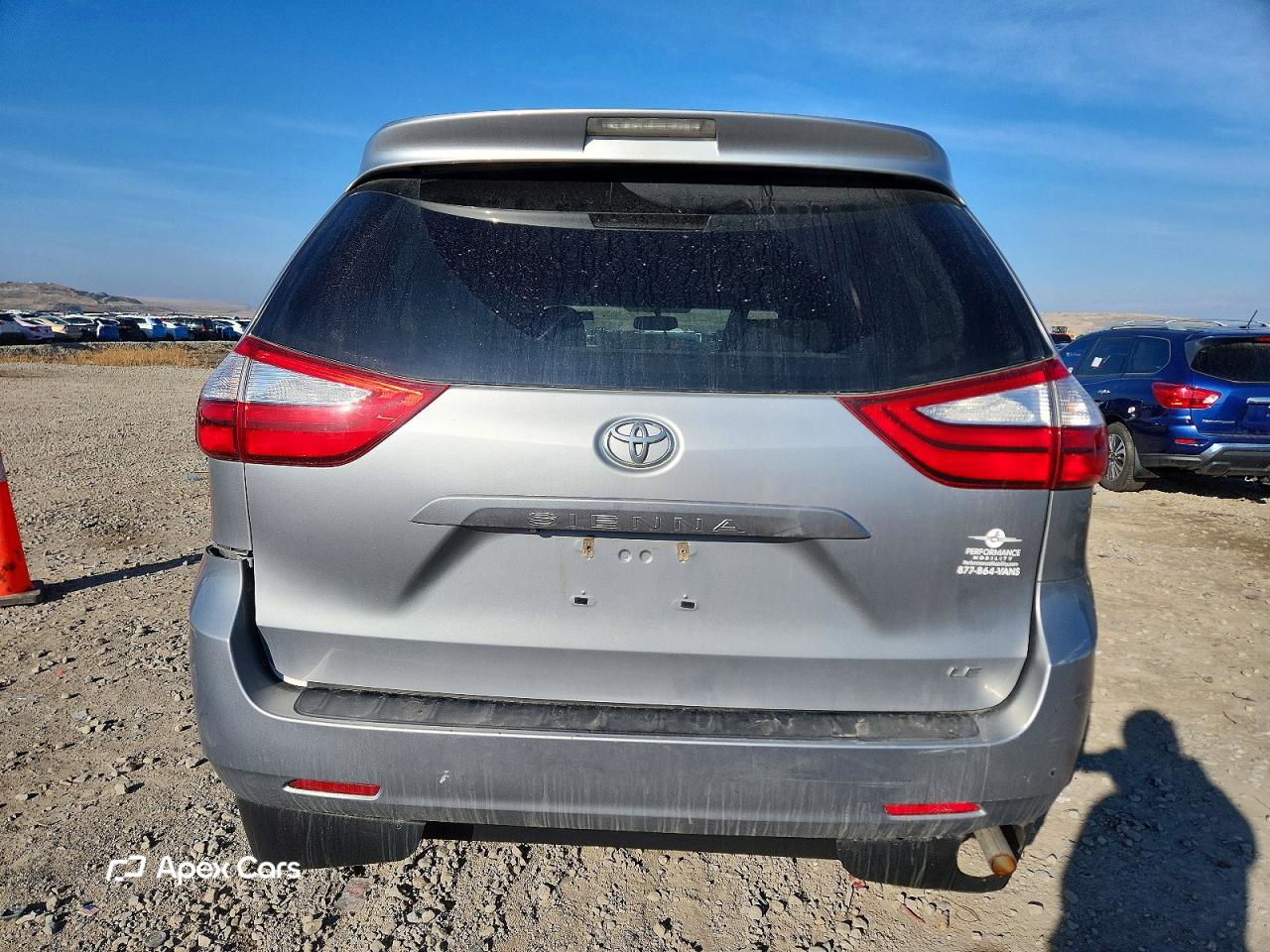 Toyota Sienna 2015