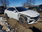 Hyundai Elantra 2025