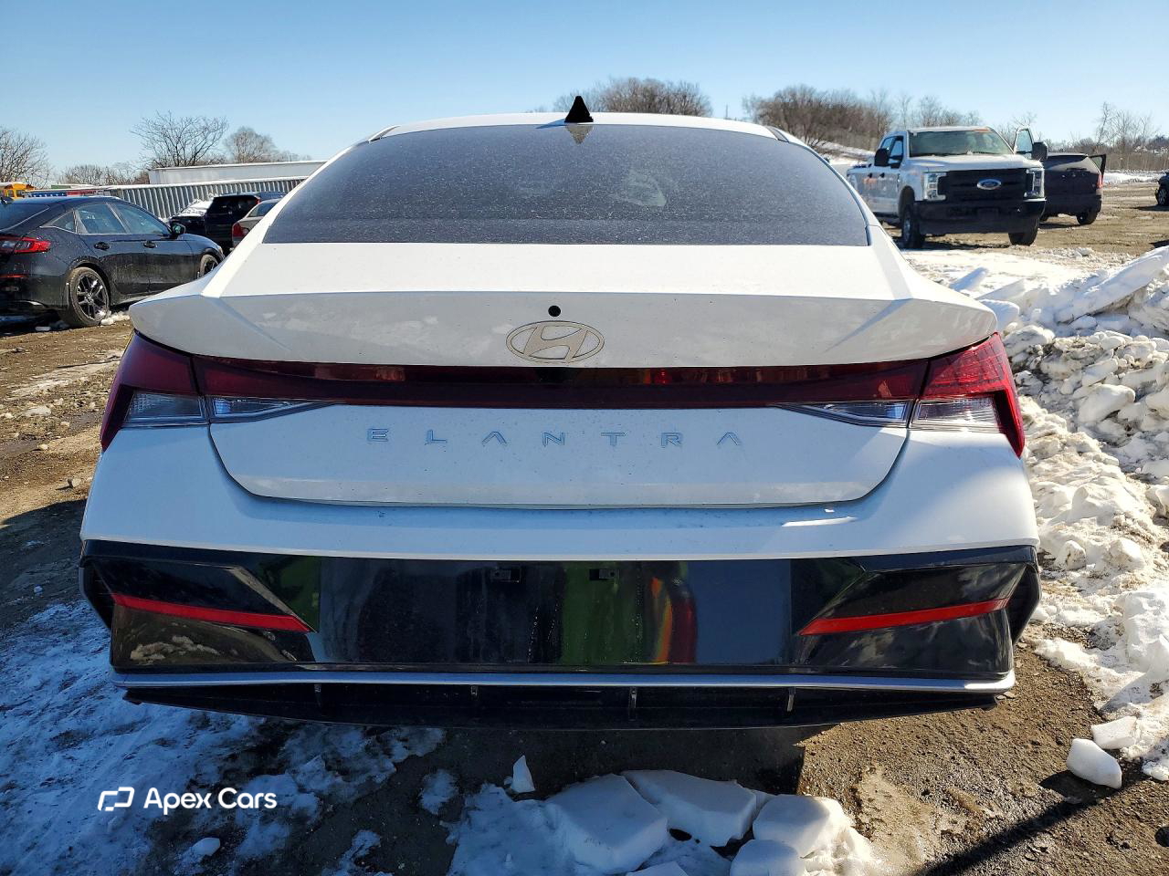 Hyundai Elantra 2025