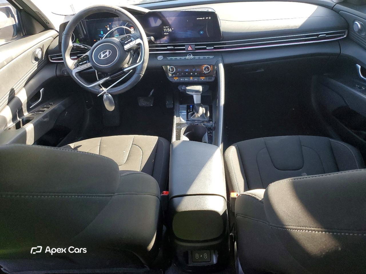 Hyundai Elantra 2025