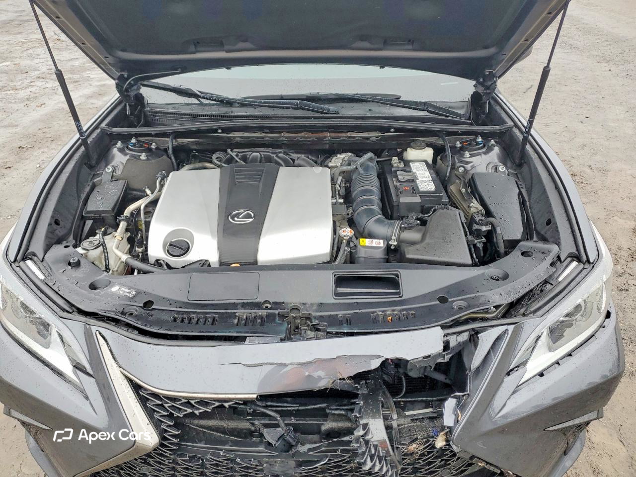 Lexus ES 2022