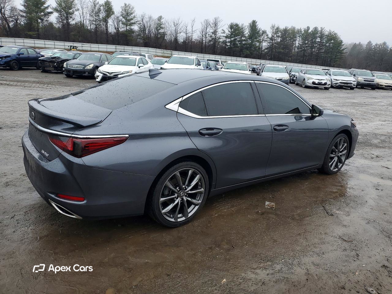 Lexus ES 2022