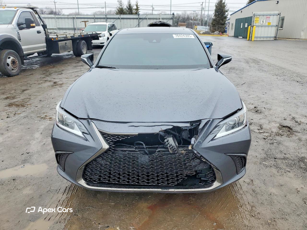 Lexus ES 2022