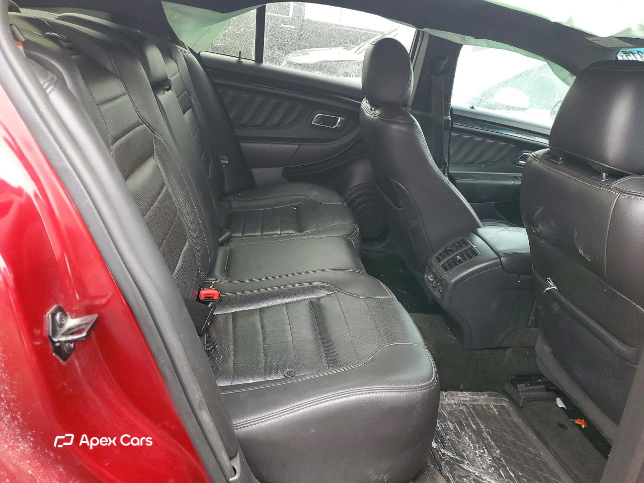 Ford Taurus 2015