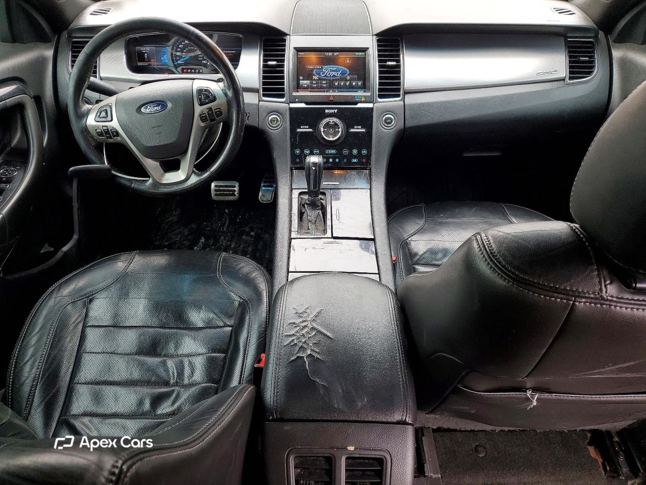 Ford Taurus 2015