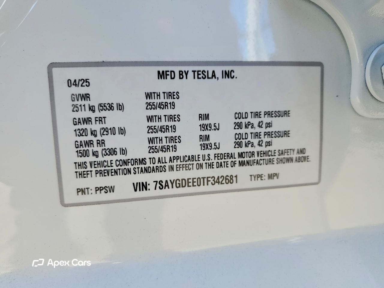 Tesla Model Y 2026