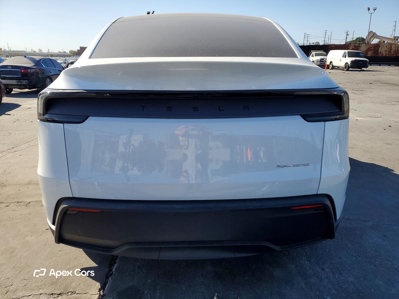 Tesla Model Y 2026