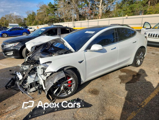 Tesla Model 3 2020 - Image 1 of 12