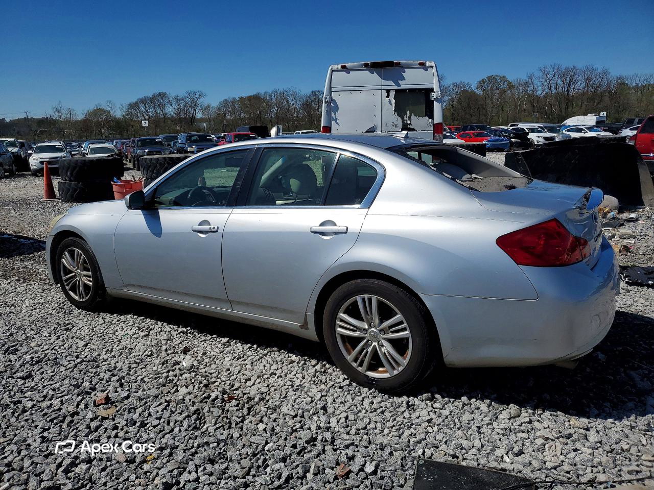 Infiniti G 2012